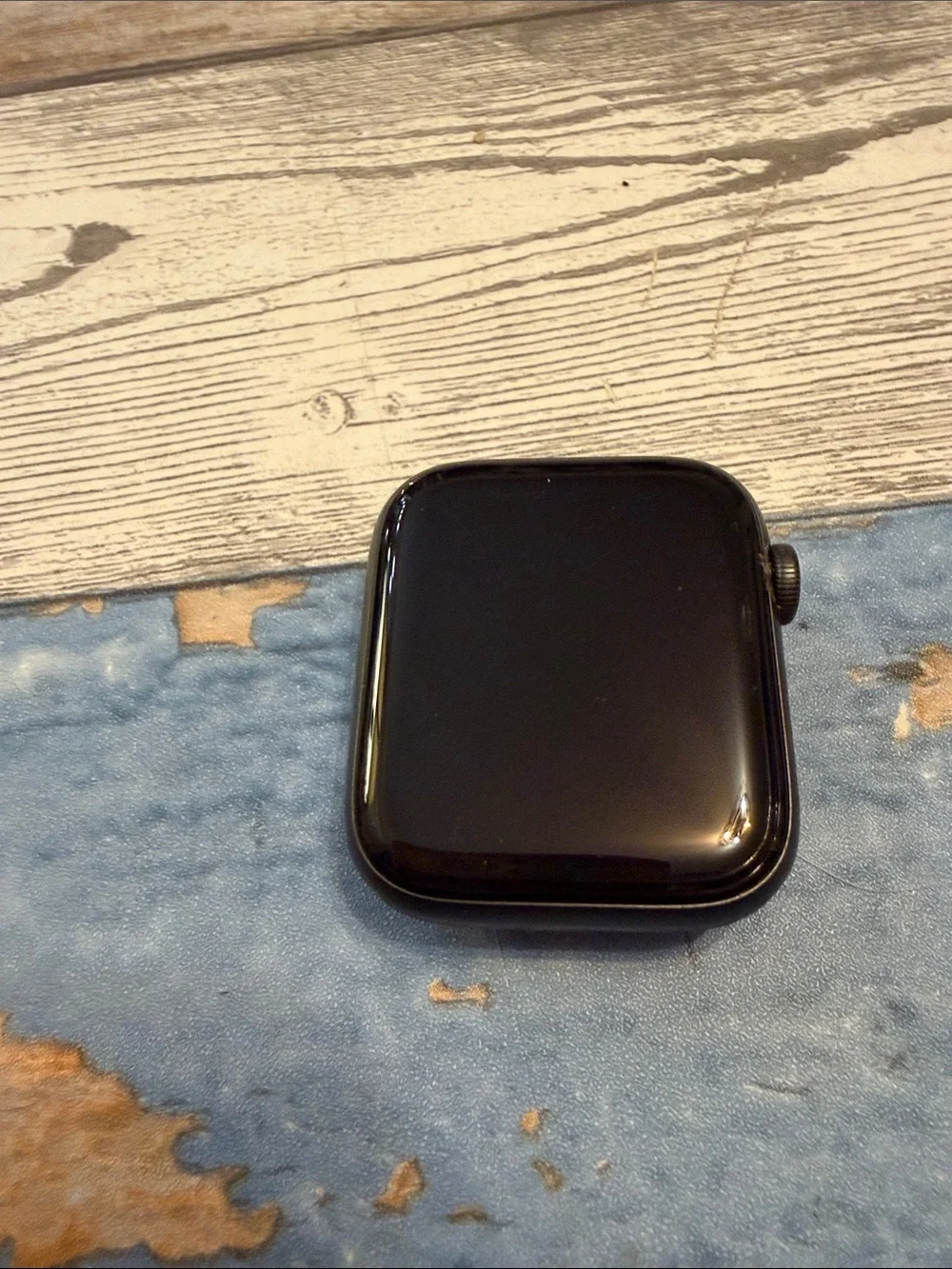 Apple Black Smartwatch Series 6 44 MM with Leopard, Gold and Black Bands